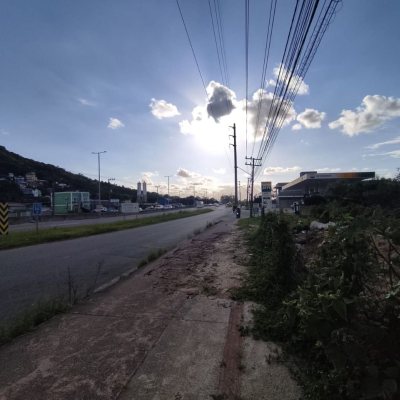 Terreno Comercial/Residencial com 2829m², no bairro Vargem Grande em Florianópolis