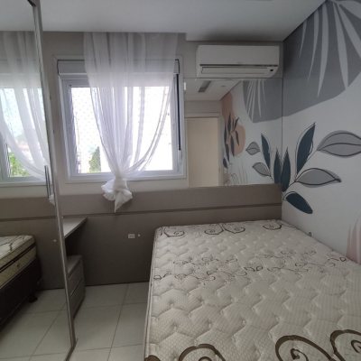 Apartamentos com 100m², 3 quartos, 1 suíte, 1 garagem, no bairro Capoeiras em Florianópolis