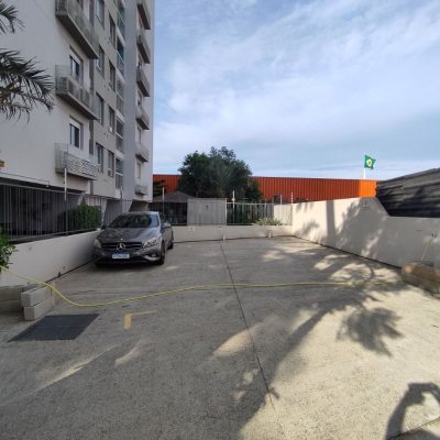 Apartamentos com 100m², 3 quartos, 1 suíte, 1 garagem, no bairro Capoeiras em Florianópolis