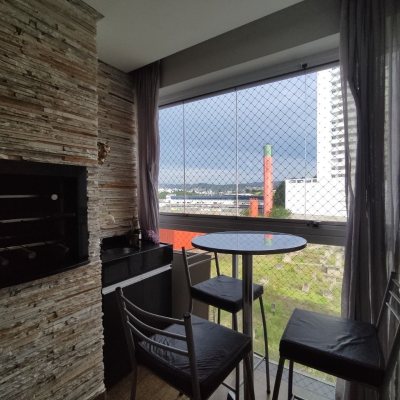 Apartamentos com 100m², 3 quartos, 1 suíte, 1 garagem, no bairro Capoeiras em Florianópolis