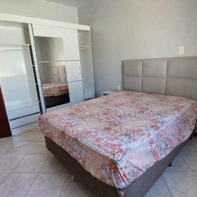 Casa Residencial com 65m², 2 quartos, 1 garagem, no bairro Campeche em Florianópolis