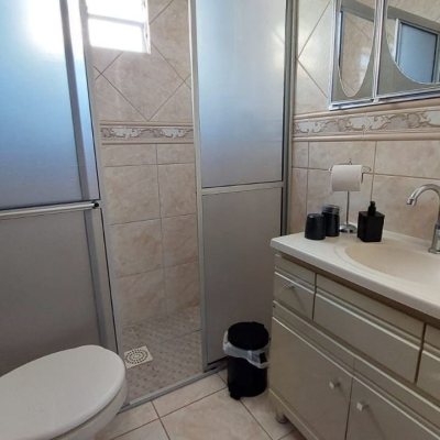 Casa Residencial com 65m², 2 quartos, 1 garagem, no bairro Campeche em Florianópolis