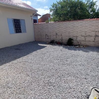 Casa Residencial com 65m², 2 quartos, 1 garagem, no bairro Campeche em Florianópolis