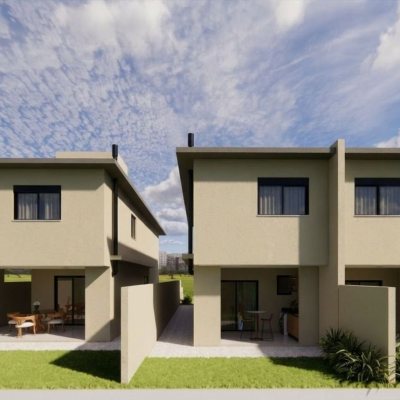 Casa Residencial com 139m², 3 quartos (sendo 1 suíte), 2 garagens, no bairro Ingleses do Rio Vermelho em Florianópolis