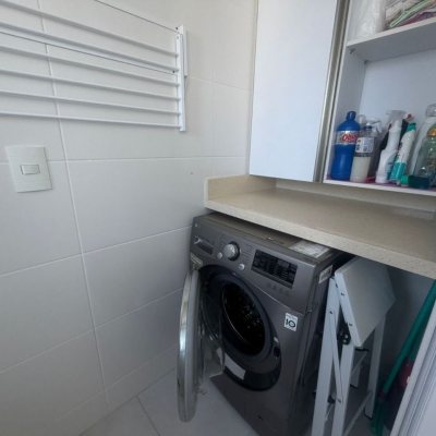 Apartamentos com 78m², 3 quartos, 1 suíte, 1 garagem, no bairro Centro em Florianópolis
