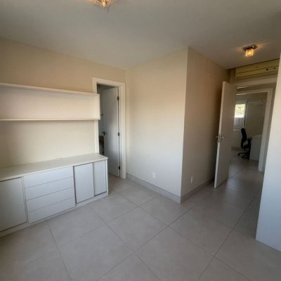 Apartamentos com 78m², 3 quartos, 1 suíte, 1 garagem, no bairro Centro em Florianópolis