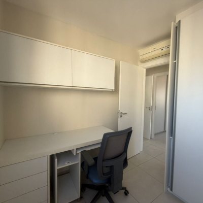 Apartamentos com 78m², 3 quartos, 1 suíte, 1 garagem, no bairro Centro em Florianópolis