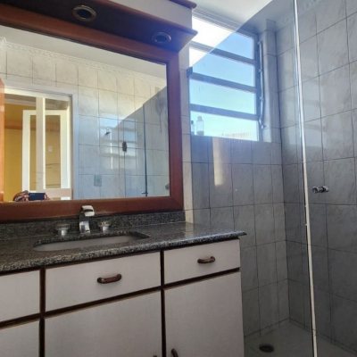 Apartamentos com 117m², 2 quartos, 1 suíte, no bairro Centro em Florianópolis