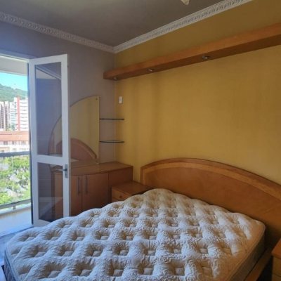 Apartamentos com 117m², 2 quartos, 1 suíte, no bairro Centro em Florianópolis