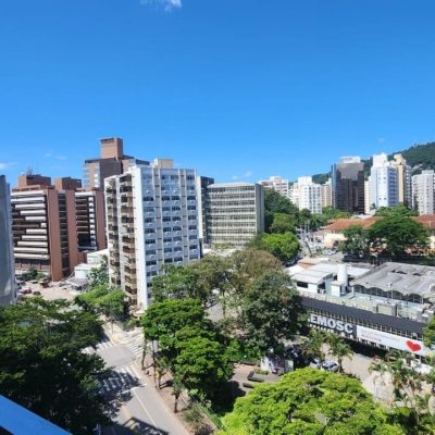 Apartamentos com 117m², 2 quartos, 1 suíte, no bairro Centro em Florianópolis