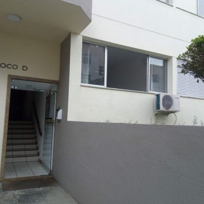 Apartamentos com 101m², 4 quartos, 1 suíte, 1 garagem, no bairro Carvoeira em Florianópolis