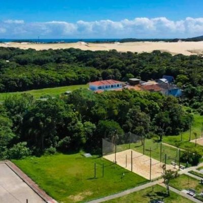Sobrado Residencial com 200m², 4 quartos (sendo 4 suítes), 3 garagens, no bairro Ingleses do Rio Vermelho em Florianópolis