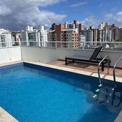 Apartamentos com 49m², 1 quarto, 1 garagem, no bairro Centro em Florianópolis