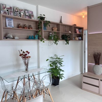 Apartamentos com 49m², 1 quarto, 1 garagem, no bairro Centro em Florianópolis