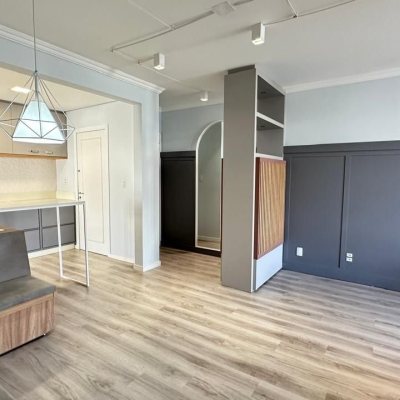 Apartamentos com 96m², 3 quartos, 1 suíte, 1 garagem, no bairro Trindade em Florianópolis