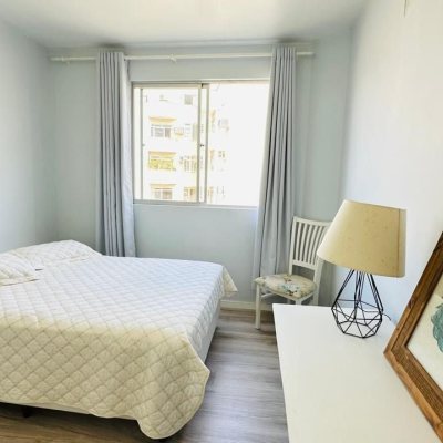 Apartamentos com 96m², 3 quartos, 1 suíte, 1 garagem, no bairro Trindade em Florianópolis