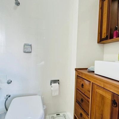 Apartamentos com 96m², 3 quartos, 1 suíte, 1 garagem, no bairro Trindade em Florianópolis