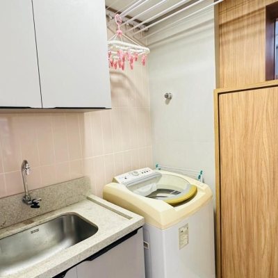 Apartamentos com 96m², 3 quartos, 1 suíte, 1 garagem, no bairro Trindade em Florianópolis