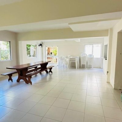 Apartamentos com 96m², 3 quartos, 1 suíte, 1 garagem, no bairro Trindade em Florianópolis