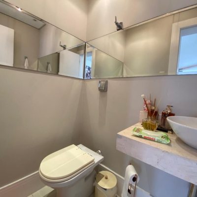 Cobertura com 501m², 4 quartos, 3 suítes, 3 garagens, no bairro Pantanal em Florianópolis