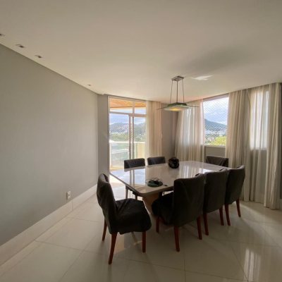 Cobertura com 501m², 4 quartos, 3 suítes, 3 garagens, no bairro Pantanal em Florianópolis