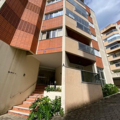 Cobertura com 501m², 4 quartos, 3 suítes, 3 garagens, no bairro Pantanal em Florianópolis