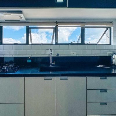 Apartamentos com 83m², 3 quartos, 1 suíte, 2 garagens, no bairro Agronômica em Florianópolis