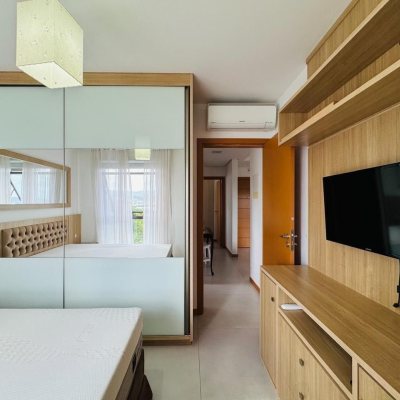 Apartamentos com 83m², 3 quartos, 1 suíte, 2 garagens, no bairro Agronômica em Florianópolis