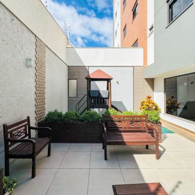 Apartamentos com 83m², 3 quartos, 1 suíte, 2 garagens, no bairro Agronômica em Florianópolis