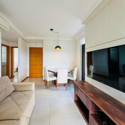 Apartamentos com 83m², 3 quartos, 1 suíte, 2 garagens, no bairro Agronômica em Florianópolis