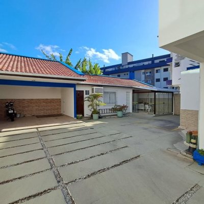 Casa em Condomínio com 60m², 2 quartos, 1 garagem, no bairro Ingleses em Florianópolis