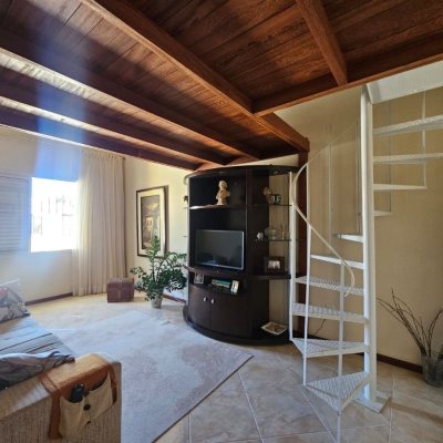 Casa Residencial com 90m², 2 quartos, 2 garagens, no bairro Jardim Cidade De Florianópolis em São José