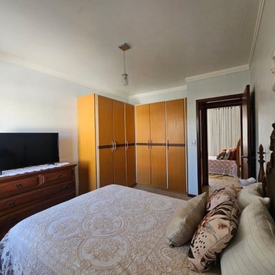 Casa Residencial com 90m², 2 quartos, 2 garagens, no bairro Jardim Cidade De Florianópolis em São José