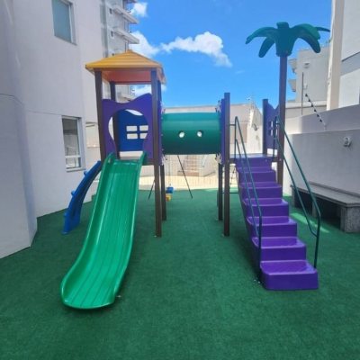 Apartamentos com 114m², 3 quartos, 1 suíte, 2 garagens, no bairro Coqueiros em Florianópolis