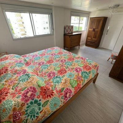 Apartamentos com 117m², 4 quartos, 1 suíte, 1 garagem, no bairro Itacorubi em Florianópolis
