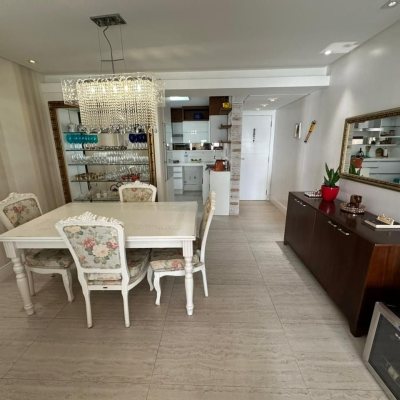 Apartamentos com 117m², 4 quartos, 1 suíte, 1 garagem, no bairro Itacorubi em Florianópolis