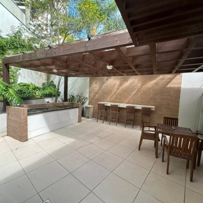 Apartamentos com 117m², 4 quartos, 1 suíte, 1 garagem, no bairro Itacorubi em Florianópolis