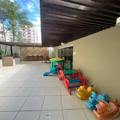 Apartamentos com 117m², 4 quartos, 1 suíte, 1 garagem, no bairro Itacorubi em Florianópolis