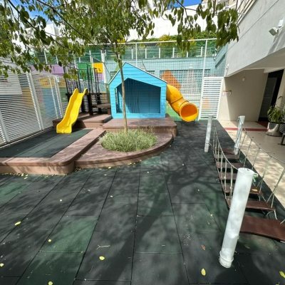 Apartamentos com 117m², 4 quartos, 1 suíte, 1 garagem, no bairro Itacorubi em Florianópolis