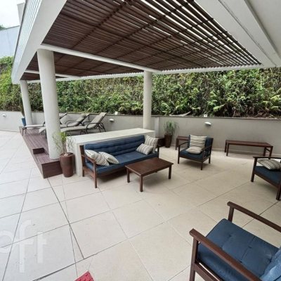 Apartamentos com 117m², 4 quartos, 1 suíte, 1 garagem, no bairro Itacorubi em Florianópolis