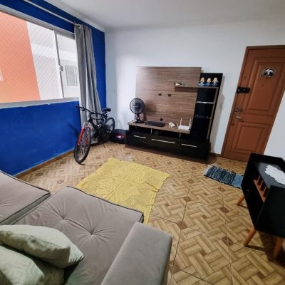 Apartamentos com 81m², 3 quartos, 1 suíte, 1 garagem, no bairro Capoeiras em Florianópolis