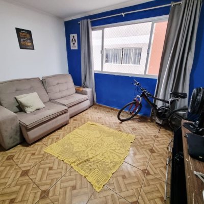 Apartamentos com 81m², 3 quartos, 1 suíte, 1 garagem, no bairro Capoeiras em Florianópolis