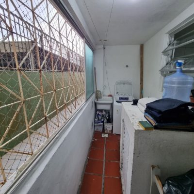Apartamentos com 81m², 3 quartos, 1 suíte, 1 garagem, no bairro Capoeiras em Florianópolis