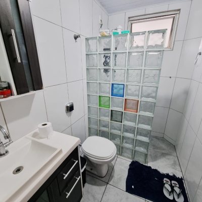 Apartamentos com 81m², 3 quartos, 1 suíte, 1 garagem, no bairro Capoeiras em Florianópolis