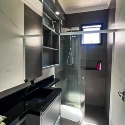 Sobrado Residencial com 100m², 3 quartos, 1 suíte, 2 garagens, no bairro Ingleses do Rio Vermelho em Florianópolis