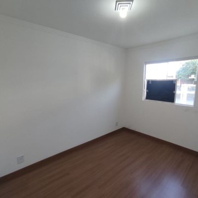 Apartamentos com 70m², 2 quartos (sendo 1 suíte), 1 garagem, no bairro Ingleses do Rio Vermelho em Florianópolis