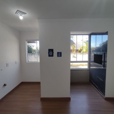 Apartamentos com 70m², 2 quartos (sendo 1 suíte), 1 garagem, no bairro Ingleses do Rio Vermelho em Florianópolis