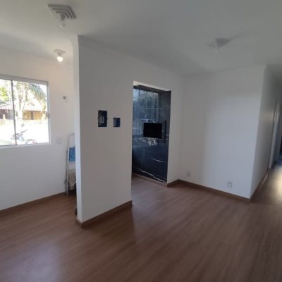Apartamentos com 70m², 2 quartos (sendo 1 suíte), 1 garagem, no bairro Ingleses do Rio Vermelho em Florianópolis