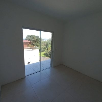 Apartamentos com 65m², 2 quartos, 1 suíte, 1 garagem, no bairro Ponta De Baixo em São José