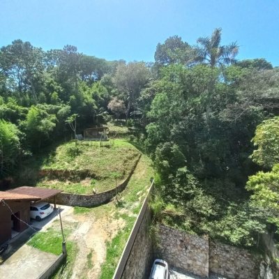 Apartamentos com 65m², 2 quartos, 1 suíte, 1 garagem, no bairro Ponta De Baixo em São José